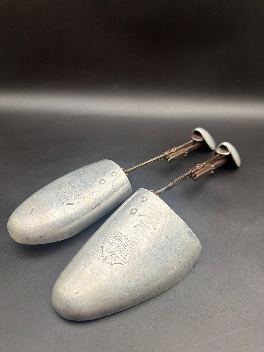 Vintage Manfield’s Compax Shoe Trees Pair Size 9-10 M Made in England Metal 1930